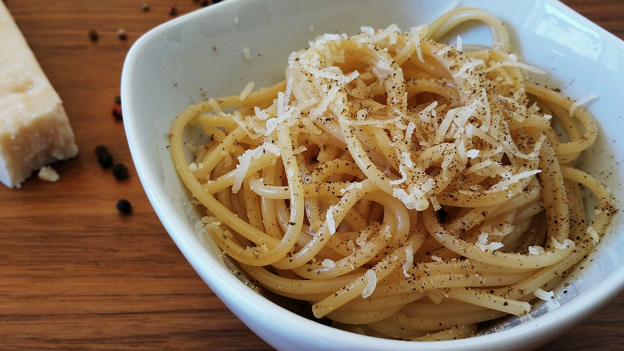 Pici Cacio e Pepe